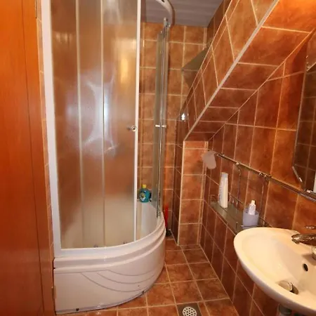 Center Sistoni Aparthotel