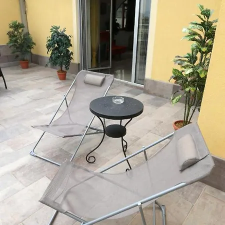 Center Sistoni * Skopje