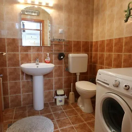 Aparthotel Center Sistoni