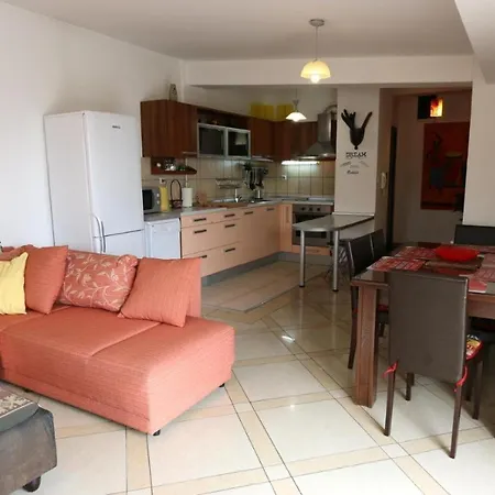 Center Sistoni Skopje