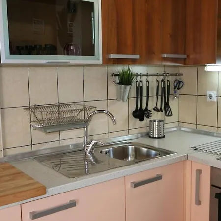 Aparthotel Center Sistoni Skopje