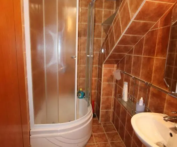 Center Sistoni Апарт-готель